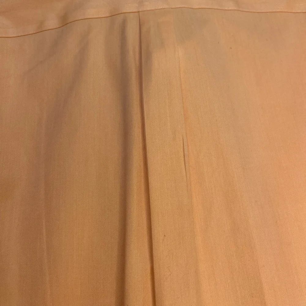 Banana Republic~Men’s Warm Peach Dress Shirt~Button-Up~Long Sleeve~Size XL
